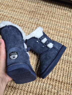 PAWZ Navy Blue Faux Fur-Lined Kids Winter Boots Bearpaw